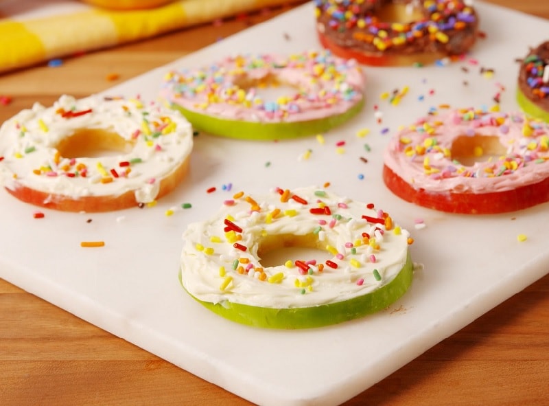 apple donuts for kid's party