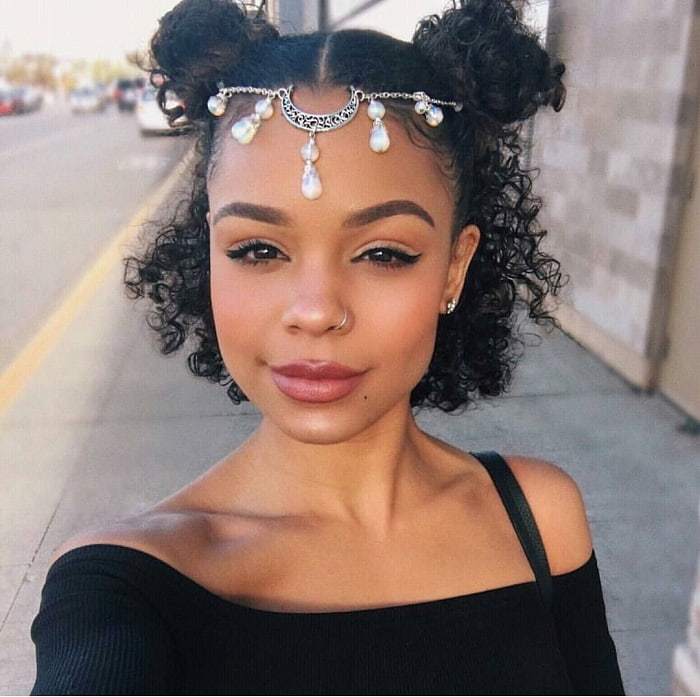 10 Fabulous Short Curly Hairstyles for Black Girls (2020 