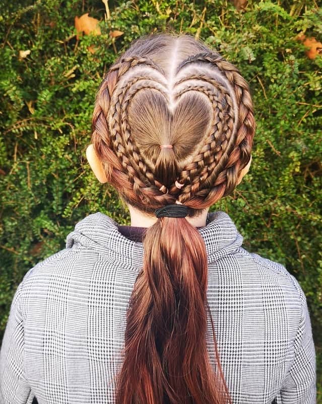 25 Ideal Hairstyles for Girls That They Can Wear at School
