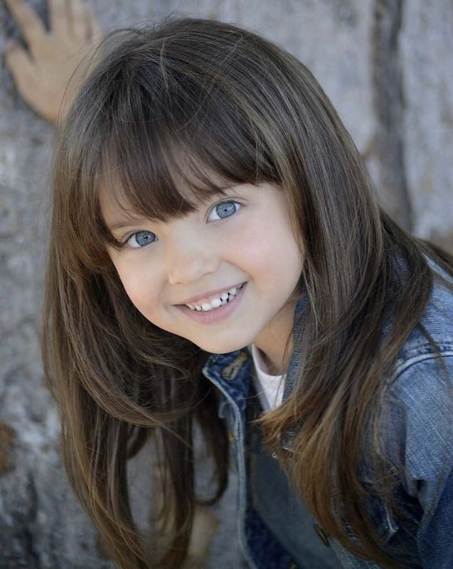 11 attractive layered haircuts for little girls to try