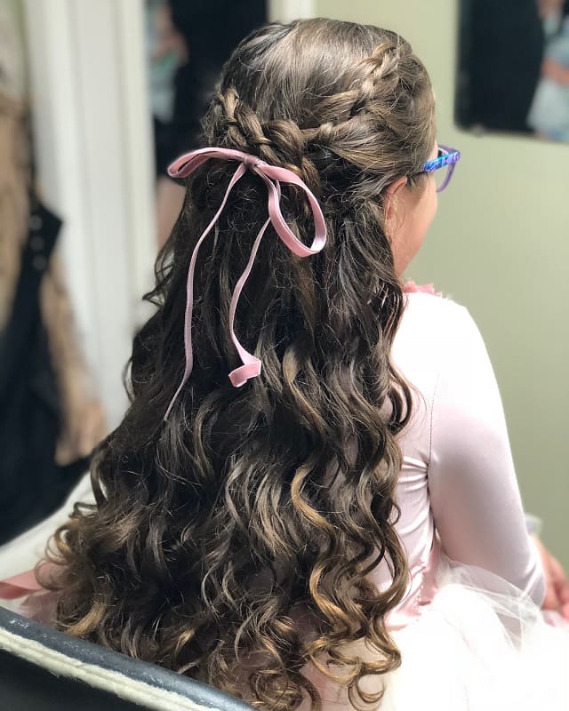 25 Stunning Hairstyles For Little Girls To Rock At Weddings