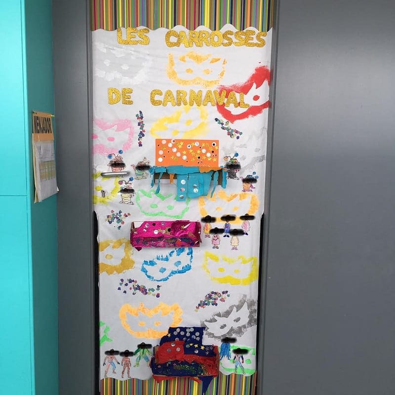 door decoration for school