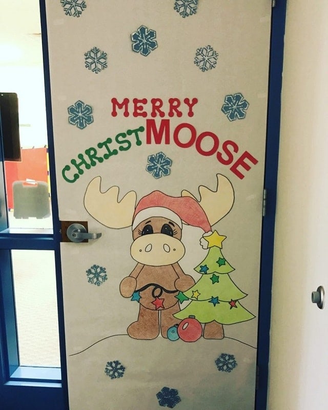 Classroom Door Christmas Decoration Ideas For School 2021