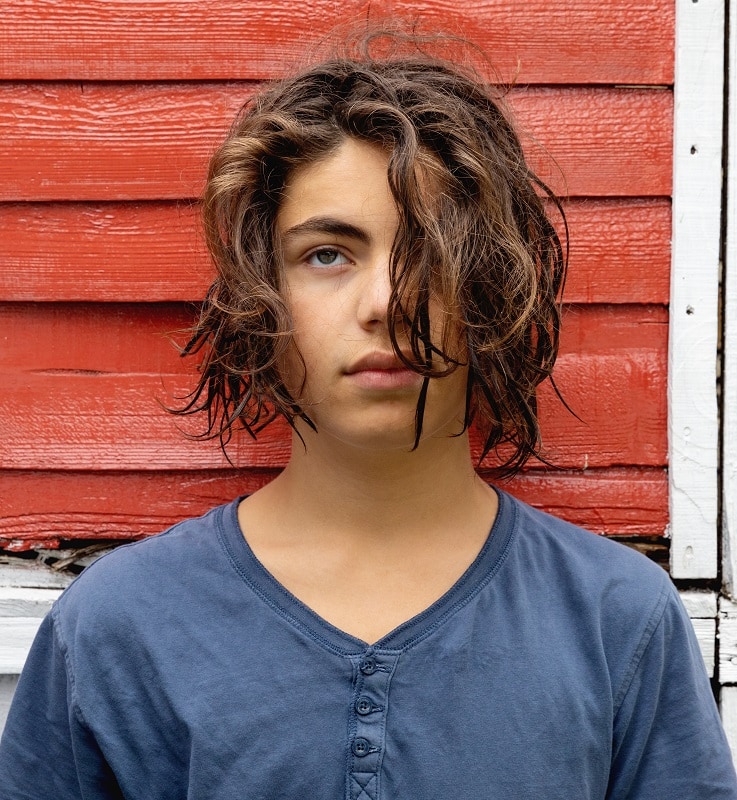    Messy Long Hairstyle For Teenage Boys 